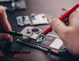 Oakleigh Mobile Repair Business For Sale | Near Supermarket