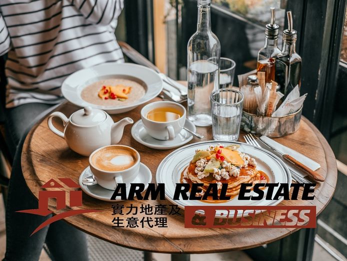 toorak-cafe-prime-main-street-location-simple-amp-fresh-decor-0