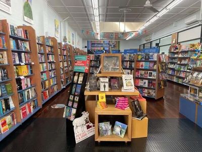 collins-booksellers-sale-established-business-for-sale-1