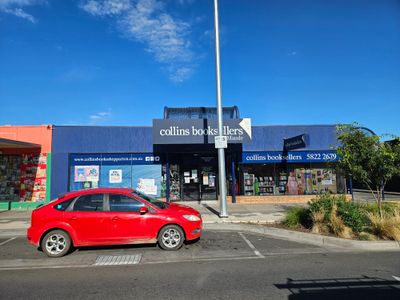thriving-collins-booksellers-franchise-in-shepparton-strong-profits-0