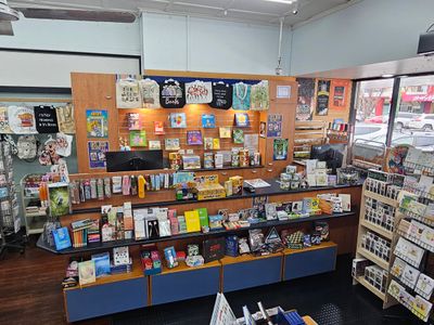 collins-booksellers-sale-established-business-for-sale-3