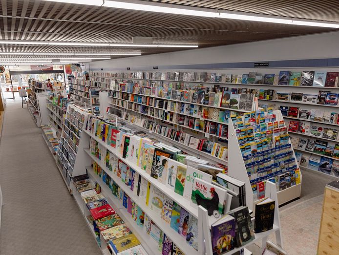 collins-booksellers-mildura-established-business-for-sale-7