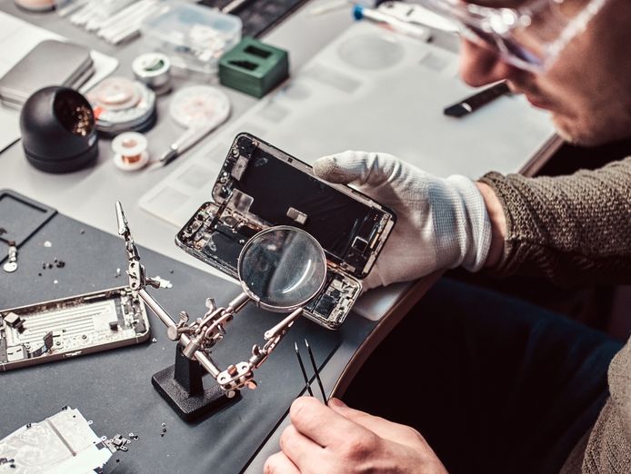 mobile-phone-and-computer-repair-business-for-sale-in-brisbane-north-0