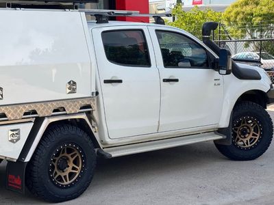 opposite-lock-townsville-established-4wd-accessories-workshop-3