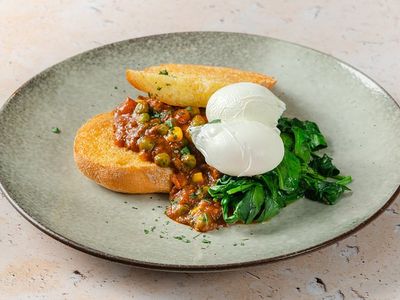 a-bustling-profitable-stellarossa-cafe-in-a-busy-shopping-centre-location-4