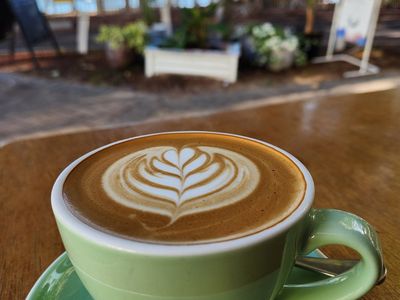 cafe-nourish-premium-beachside-hospitality-business-on-magnetic-island-4