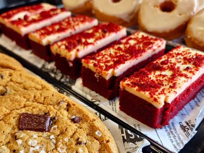 fat-dogz-cafe-hammett-street-grocer-4