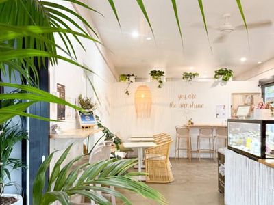 sirens-bayside-a-thriving-hospitality-business-built-on-genuine-community-love-0