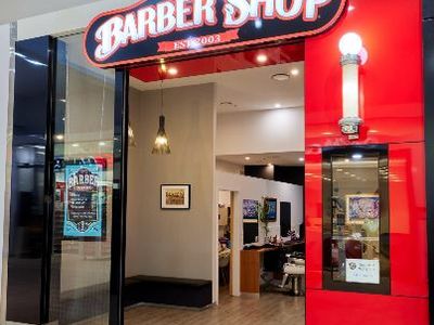 established-mens-grooming-enterprise-in-cairns-premier-shopping-destination-5