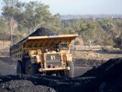 auto-mechanical-business-in-the-heart-of-a-busy-mining-area-3