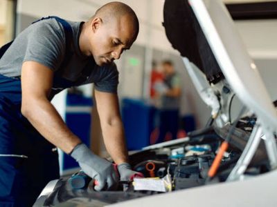 auto-mechanical-business-in-the-heart-of-a-busy-mining-area-4