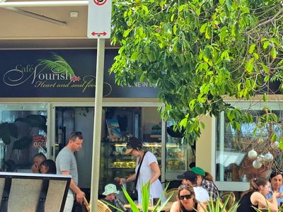 cafe-nourish-premium-beachside-hospitality-business-on-magnetic-island-5