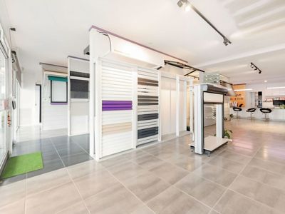 installation-all-types-of-shutters-blinds-awnings-commercial-or-residential-2