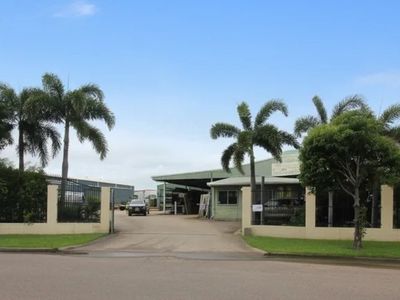 award-fencing-established-30-years-supply-and-installation-with-freehold-0