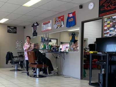 barbers-barn-established-barber-shop-for-sale-in-thriving-industrial-hub-3