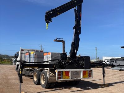 mobile-townsville-pallet-collection-delivery-299-000-wiwo-1