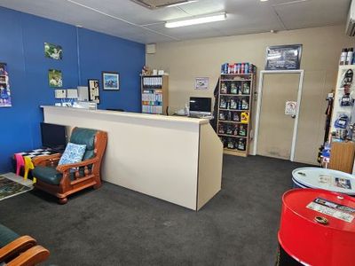 townsville-automotive-workshop-operating-29-years-4-day-week-10-months-per-year-2