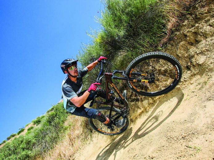 bicycle-shop-selling-high-end-mountain-bikes-with-repairs-service-8