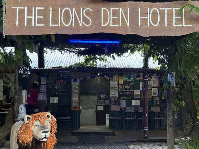 the-lions-den-hotel-iconic-cape-york-freehold-multi-stream-tourism-asset-0