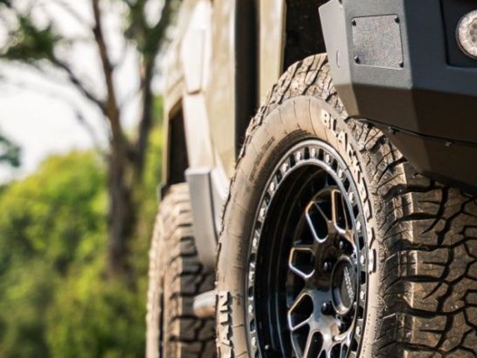 opposite-lock-townsville-established-4wd-accessories-workshop-5