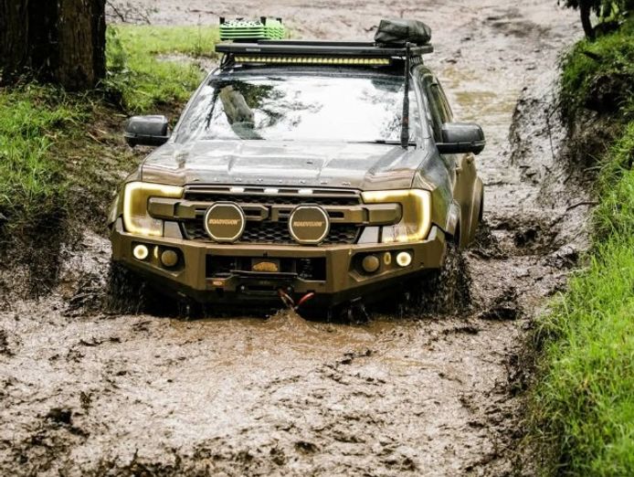 opposite-lock-townsville-established-4wd-accessories-workshop-1