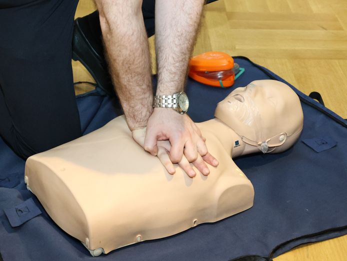 first-aid-cpr-compliance-training-business-profitable-scalable-north-qld-4