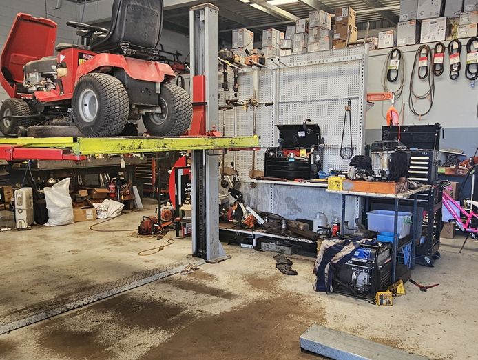 established-outdoor-power-equipment-cycle-business-bowen-6