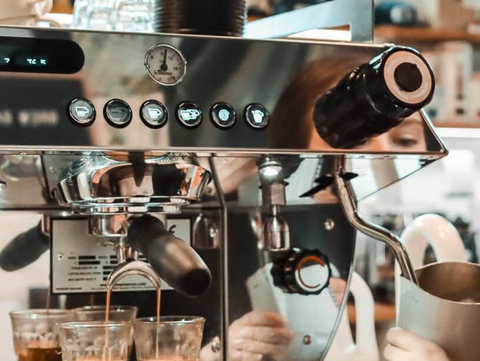 two-complementary-coffee-hospitality-operations-2