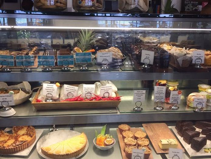 cafe-nourish-premium-beachside-hospitality-business-on-magnetic-island-6