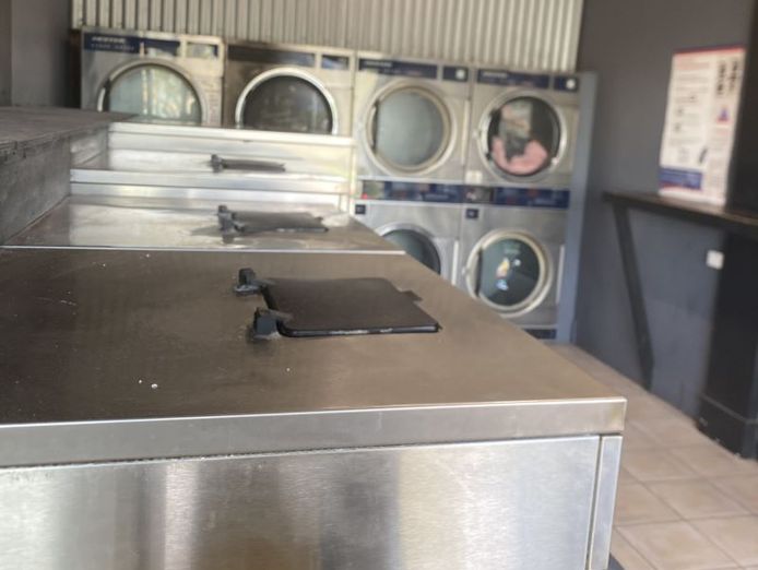 commecial-laundry-30-years-of-reliable-service-with-two-laundromats-4