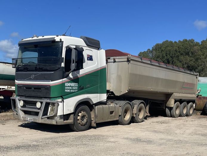 regional-queensland-haulage-earthmoving-with-sand-and-gravel-supplies-and-more-6