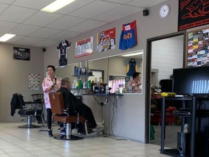 barbers-barn-established-barber-shop-for-sale-in-thriving-industrial-hub-3