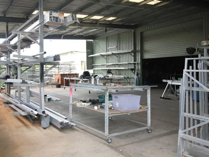 award-fencing-established-30-years-supply-and-installation-with-freehold-9