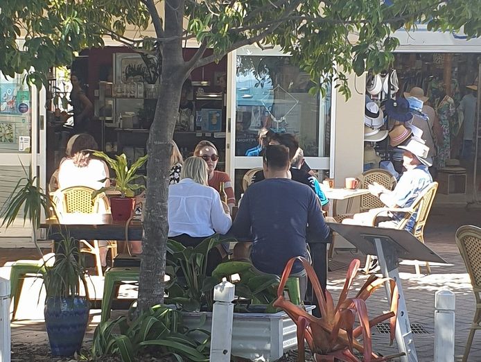 cafe-nourish-premium-beachside-hospitality-business-on-magnetic-island-7