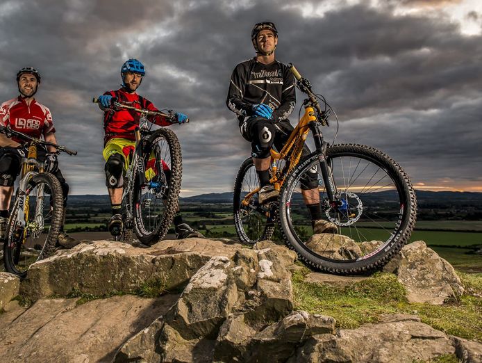bicycle-shop-selling-high-end-mountain-bikes-with-repairs-service-7