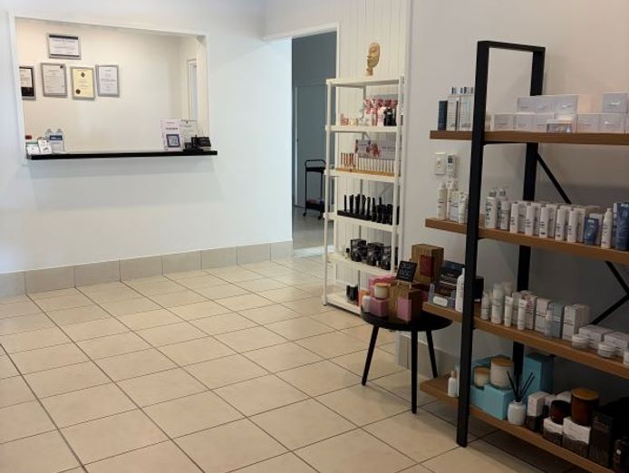 skin-beauty-clinic-in-an-established-health-wellness-hub-0