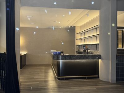 under-offer-screaming-bargain-cbd-small-bar-0