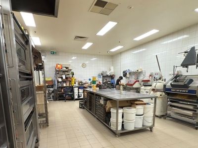 under-offer-stunning-metro-bakery-2
