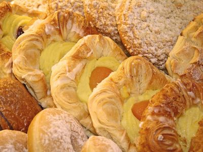 under-offer-stunning-metro-bakery-3