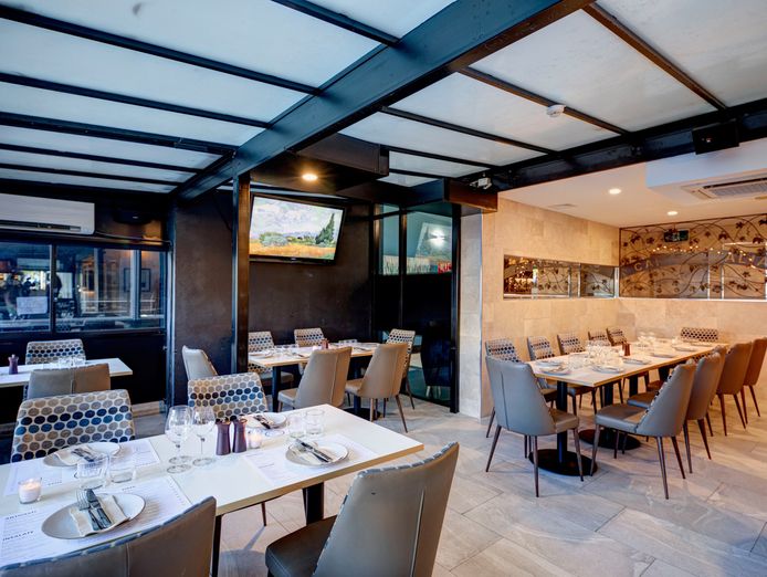 prime-location-freehold-restaurant-251-hay-street-east-perth-1