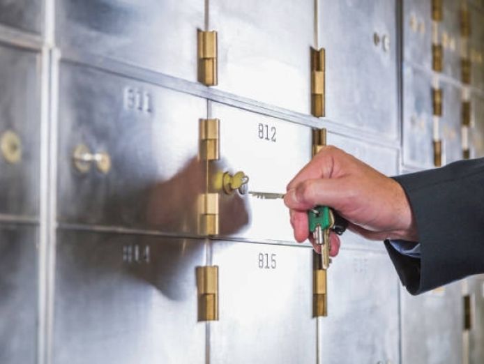 unique-security-deposit-box-business-0