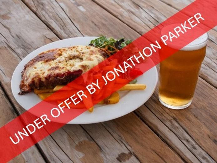 under-offer-thriving-freehold-regional-tavern-0
