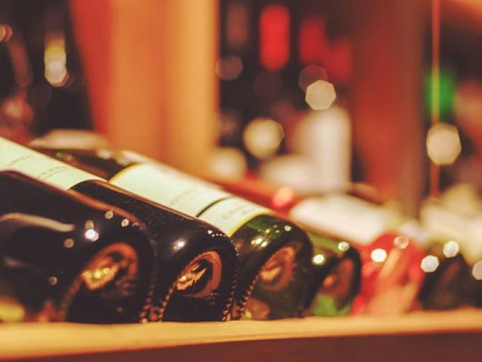 simply-stunning-metro-liquor-store-0