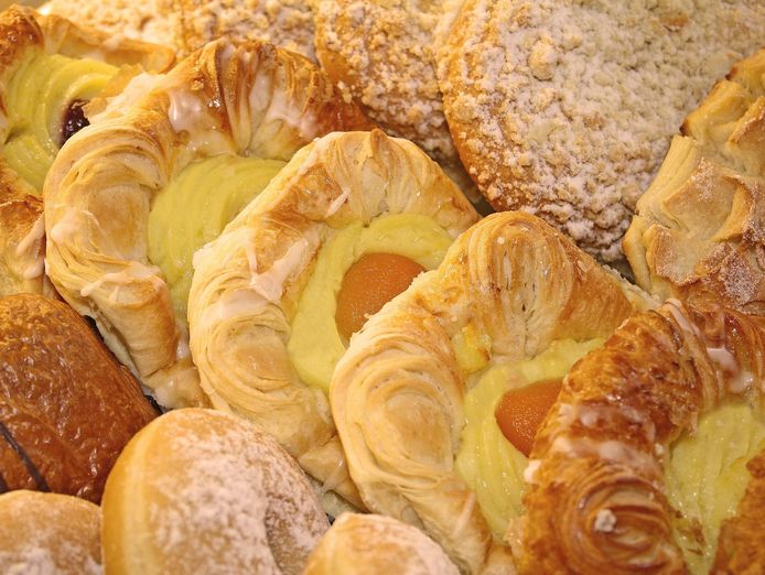 under-offer-stunning-metro-bakery-3