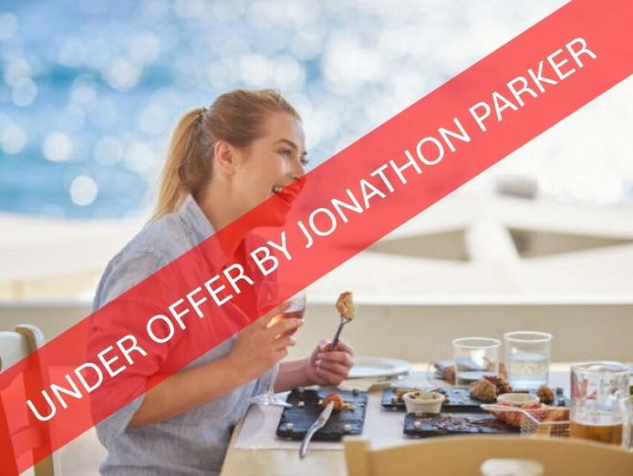 under-offer-wa-icon-world-class-waterfront-tavern-0