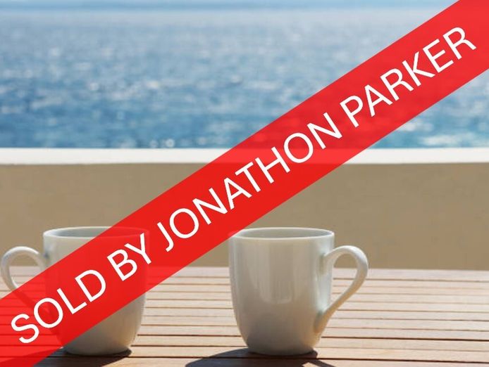 sold-waterfront-licensed-caf-201-restaurant-0