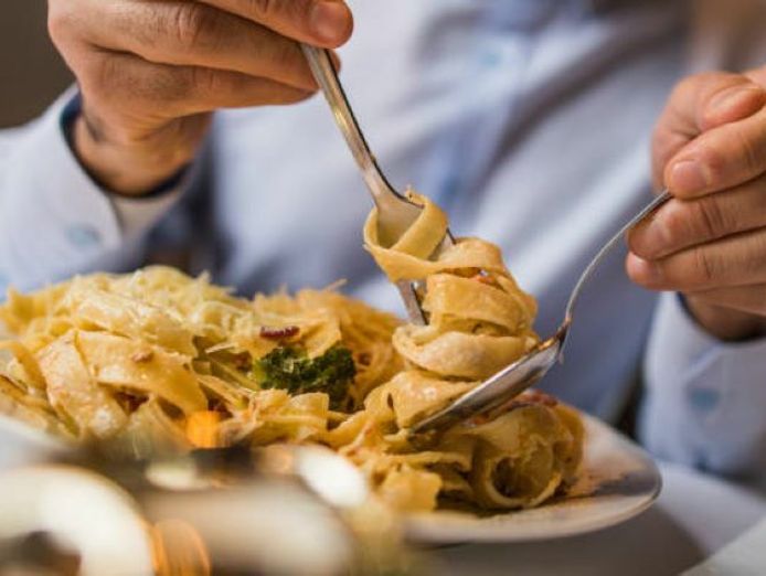 coastal-suburb-italian-restaurant-0