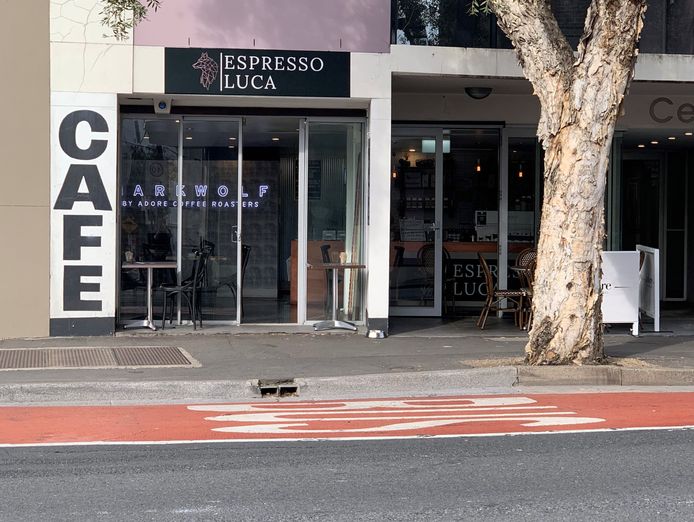 closed-quick-serve-cafe-and-espresso-bar-ready-to-be-leased-0