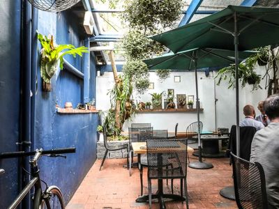 inner-city-caf-233-for-sale-approx-18k-weekly-takings-and-prime-location-2