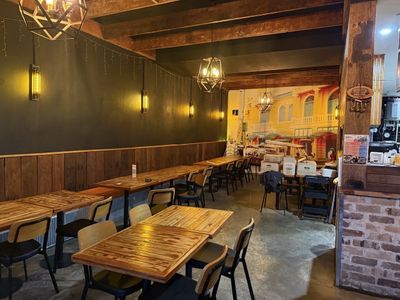 thai-restaurant-in-busy-shopping-centre-high-growth-potential-5